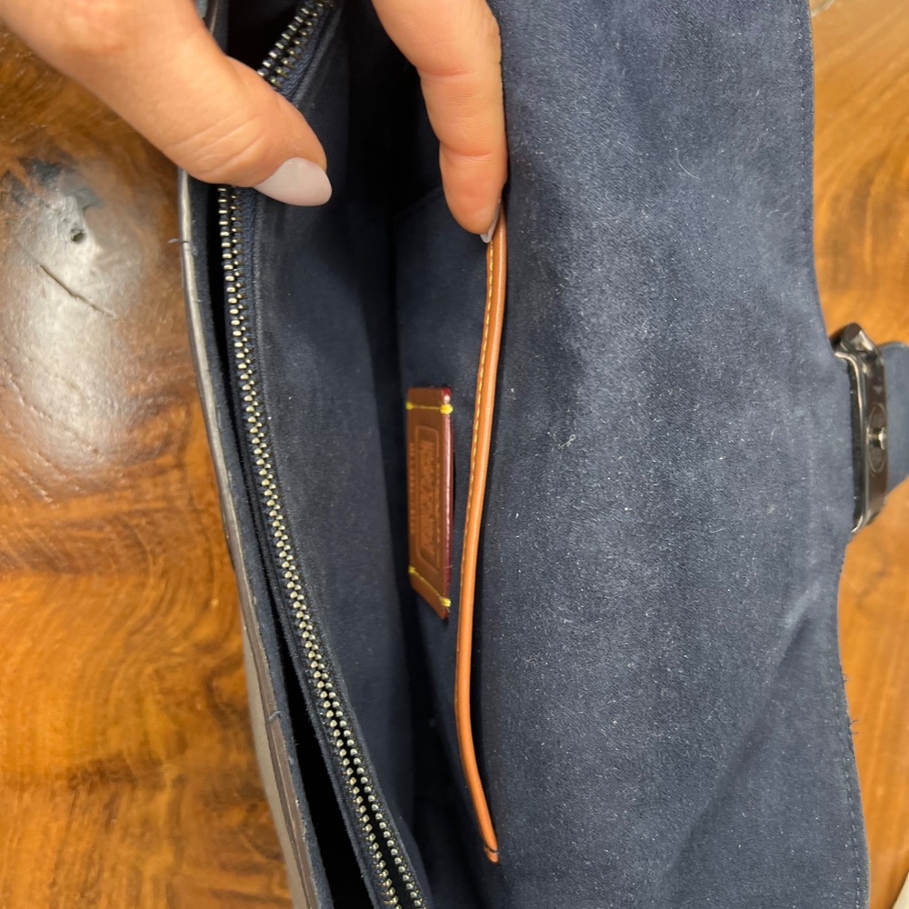 Coach Crossbody Purse - Picture 8 of 9